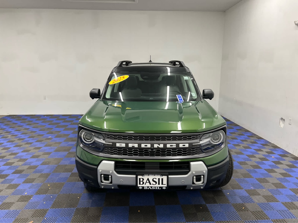 New 2025 Ford Bronco Sport Badlands 4x4