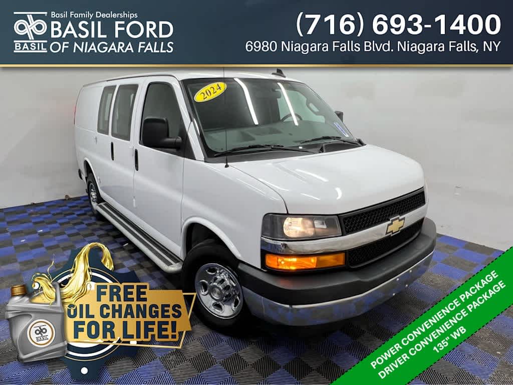 2024 Chevrolet Express 2500 1WT SWB's photo