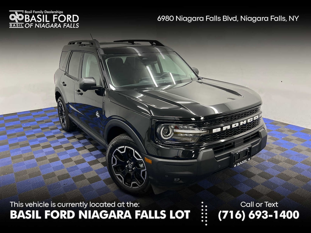 New 2025 Ford Bronco Sport Outer Banks 4x4