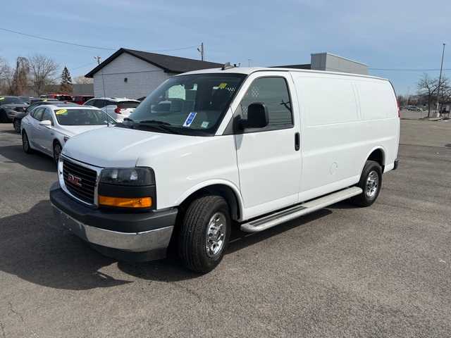 2023 Gmc Savana 2500 Cargo photo 2