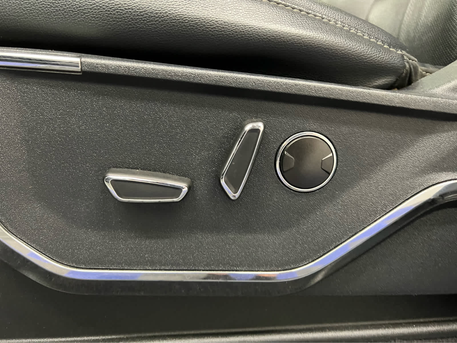2023 Ford F-150 Lariat - Photo 10
