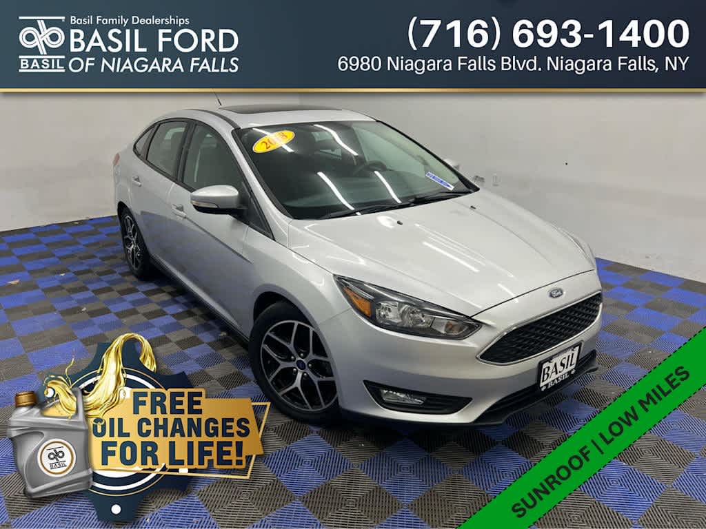 2018 Ford Focus SEL's photo