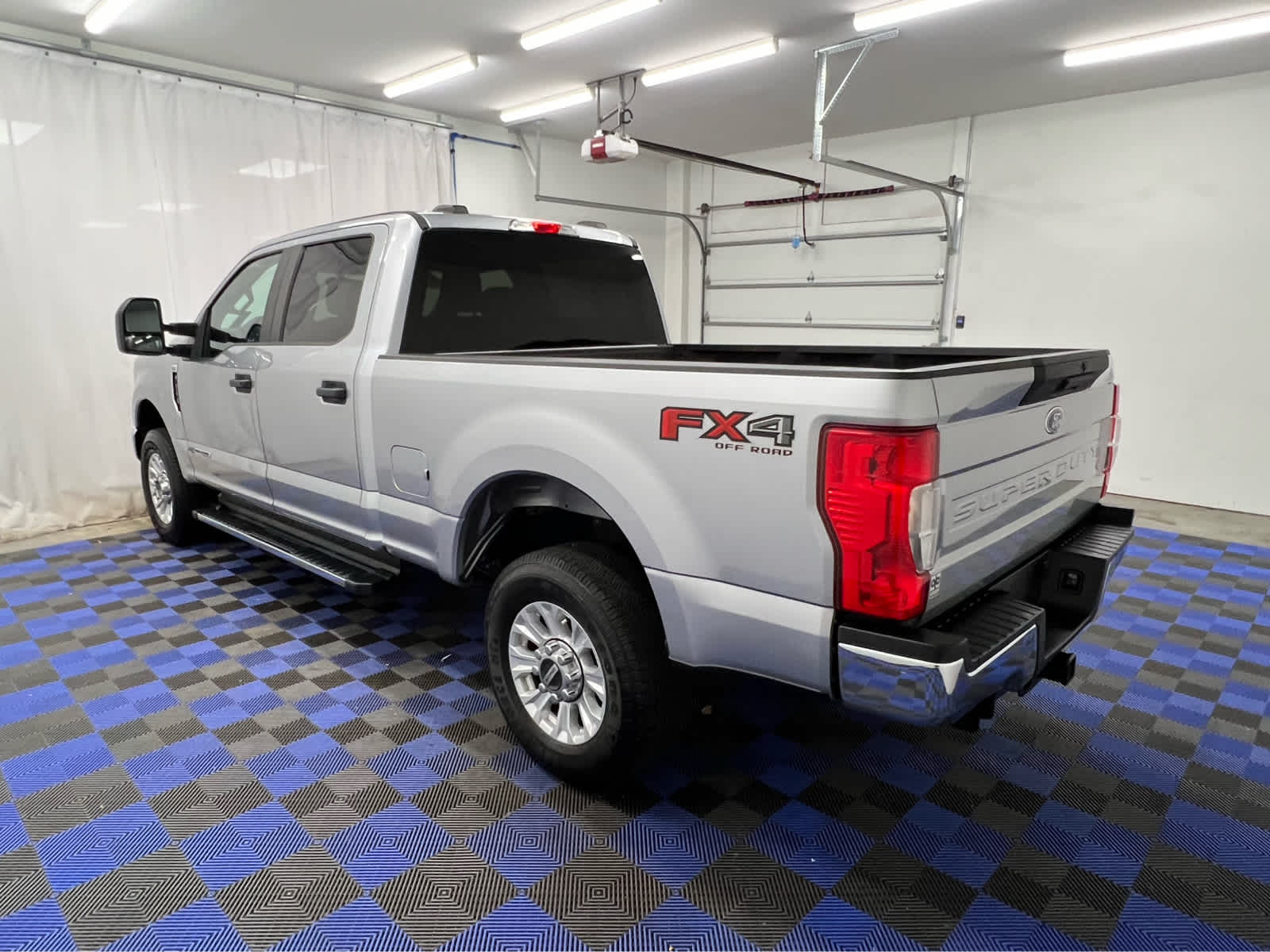 2021 Ford F-250 XL photo 4