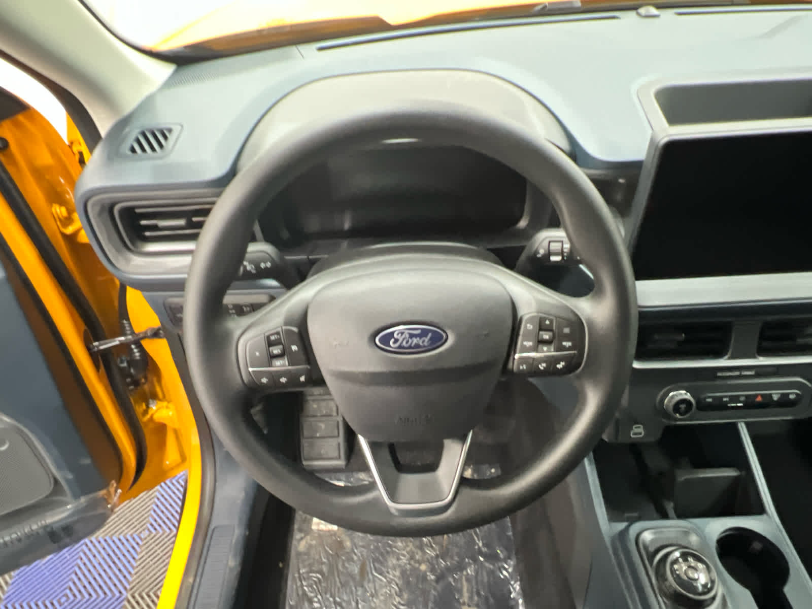 2026 Ford Maverick XL - Photo 14
