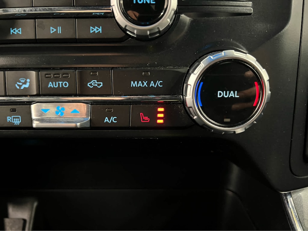 Used 2022 Ford F-150 XLT 4WD Supercrew 5.5 Box Truck SuperCrew Cab