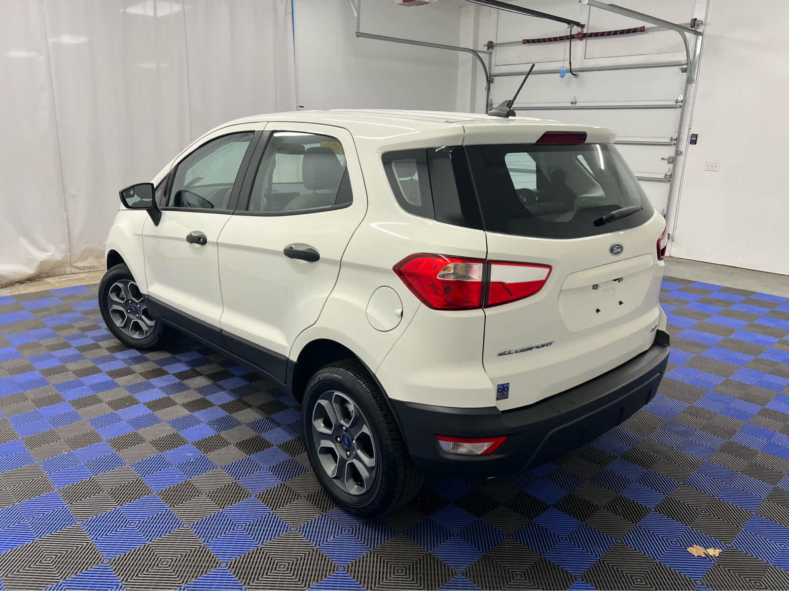 2022 Ford EcoSport S photo 4