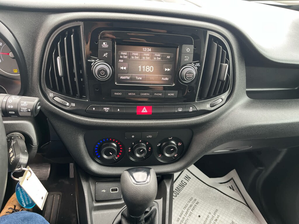 2021 Ram ProMaster City Tradesman SLT photo 3