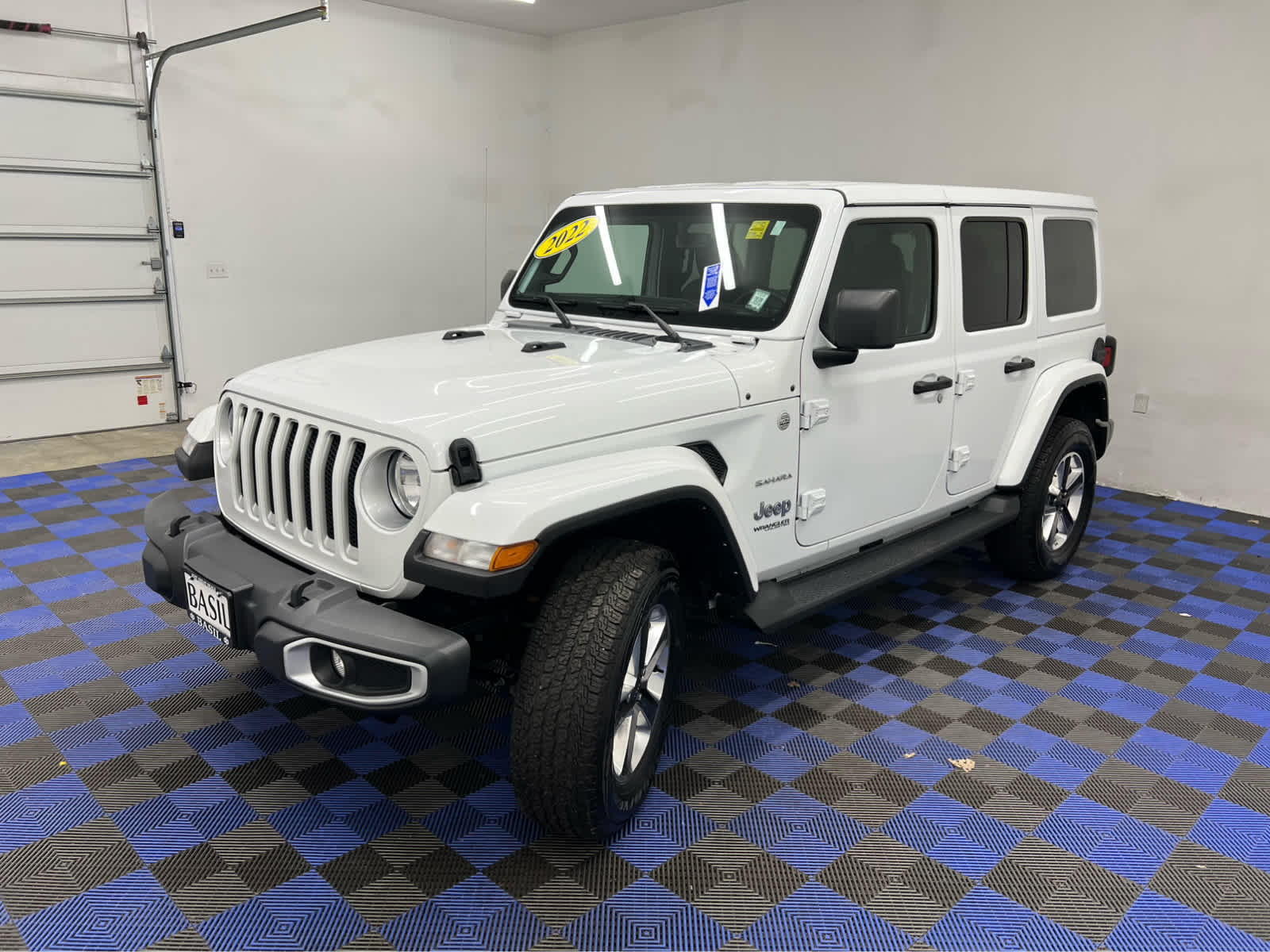 2022 Jeep Wrangler Unlimited Sahara photo 3