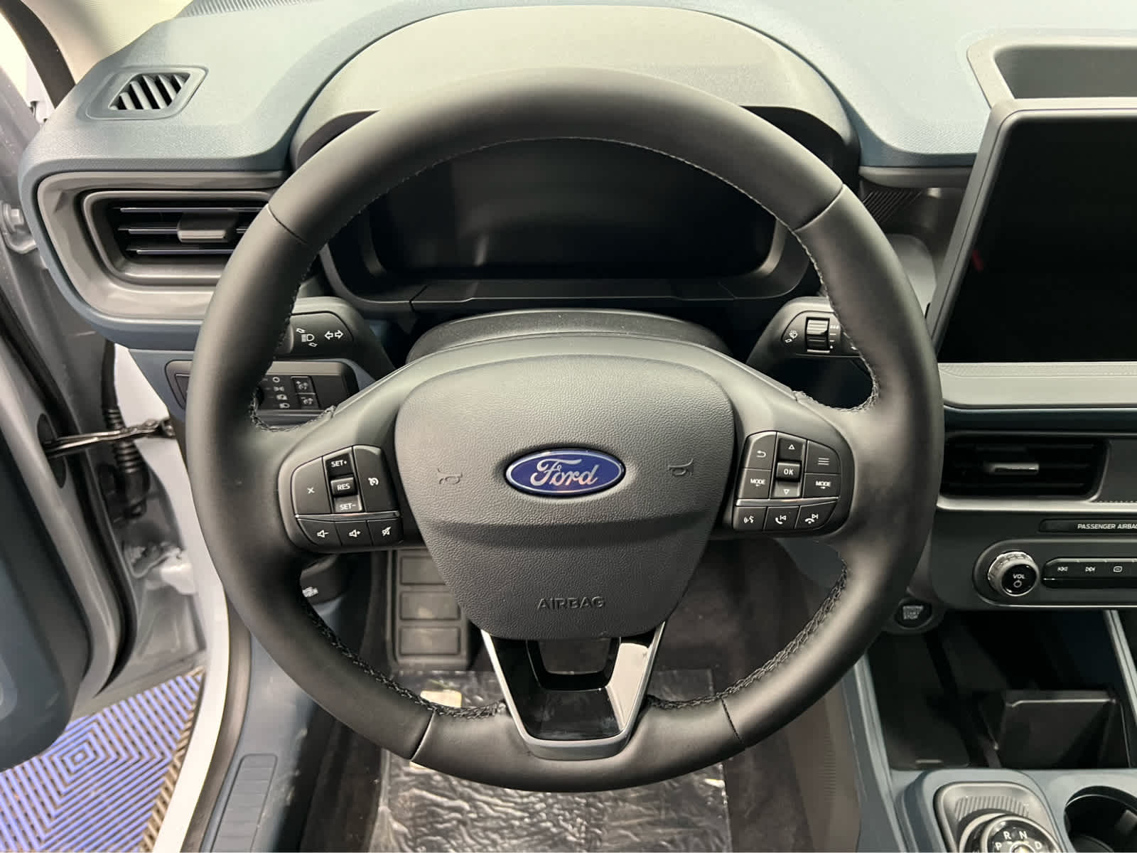 2025 Ford Maverick XLT - Photo 14