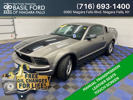 2005 Ford Mustang Deluxe Coupe