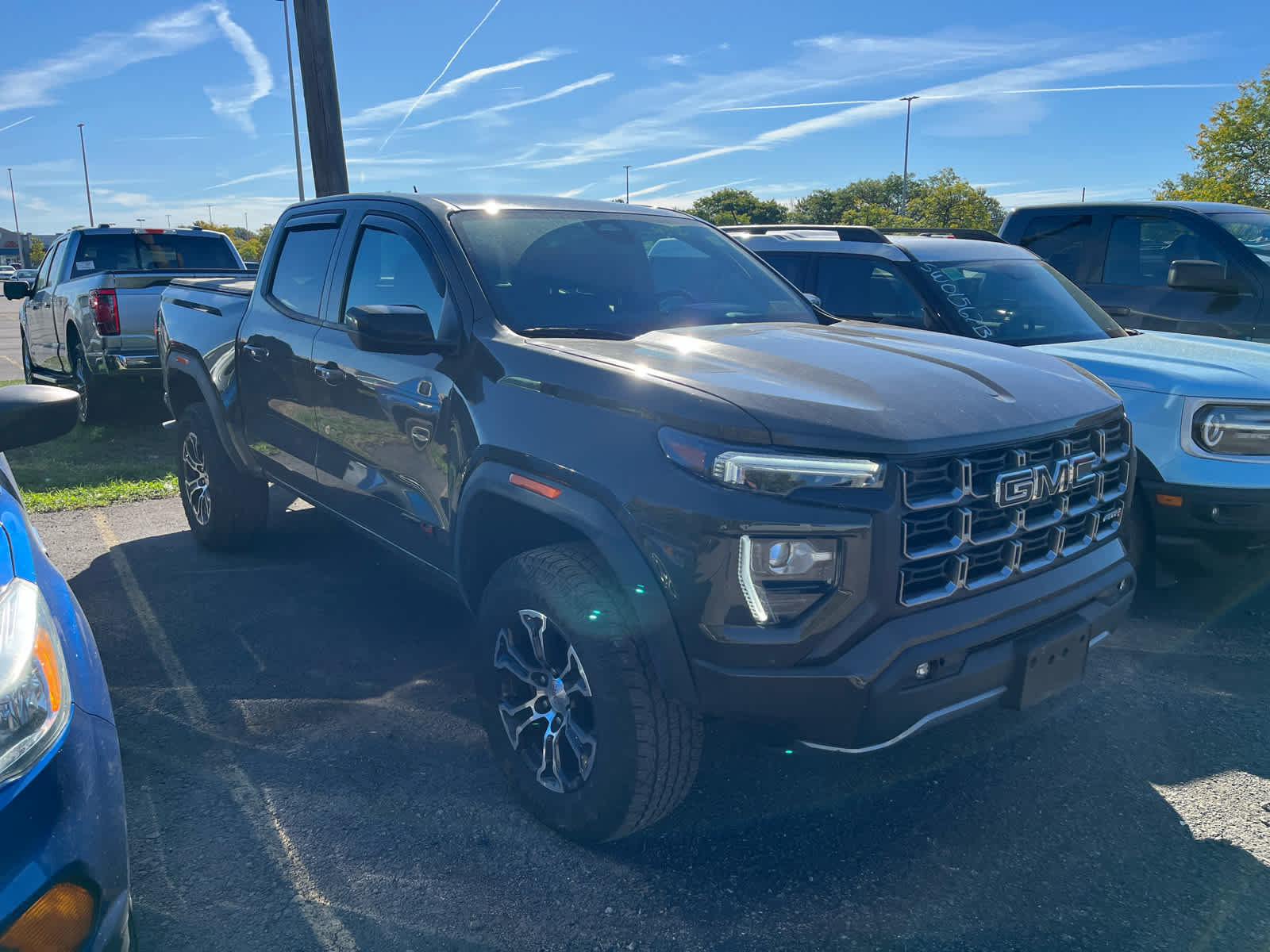 2024 Gmc Canyon AT4 photo 2