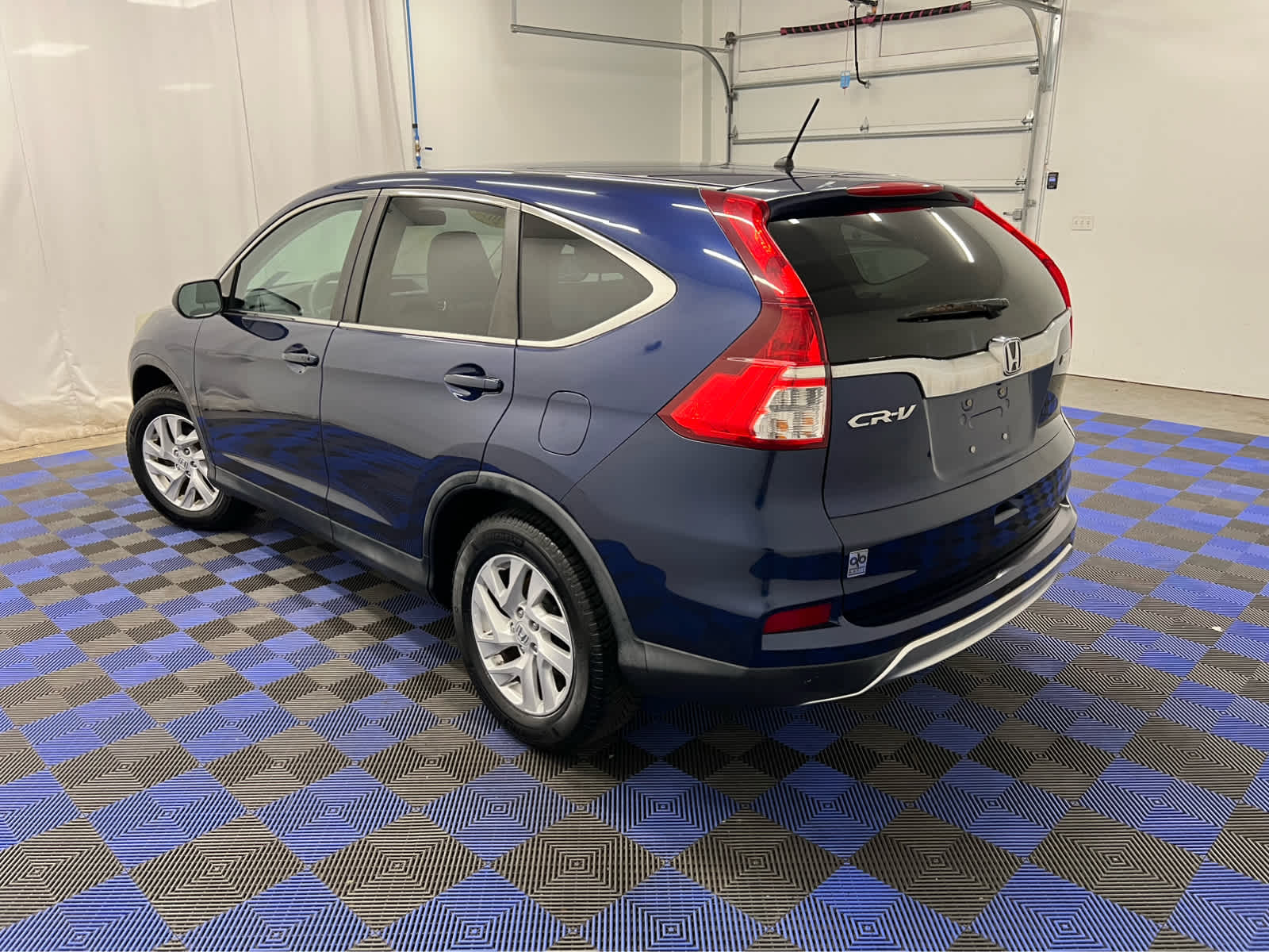 2015 Honda CR-V EX photo 4