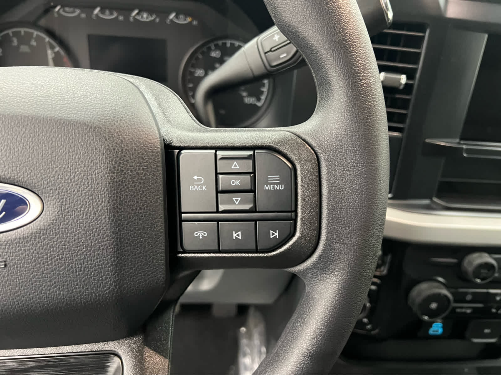 2026 Ford F-250 Super Duty XL - Photo 16