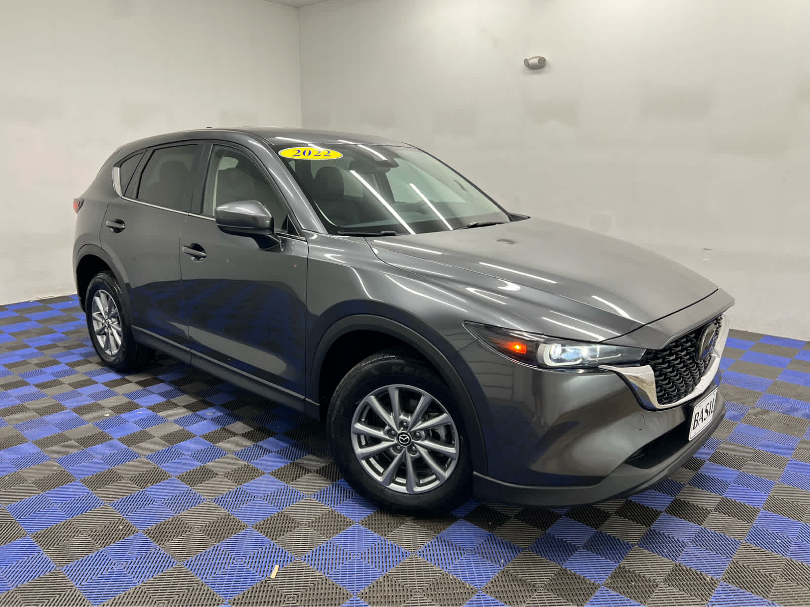 2022 Mazda CX-5 S Preferred package Auto AWD's photo