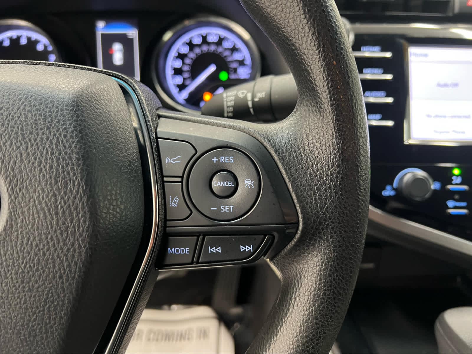 Used 2019 Toyota Camry LE with VIN 4T1B11HK9KU825432 for sale in Niagara Falls, NY