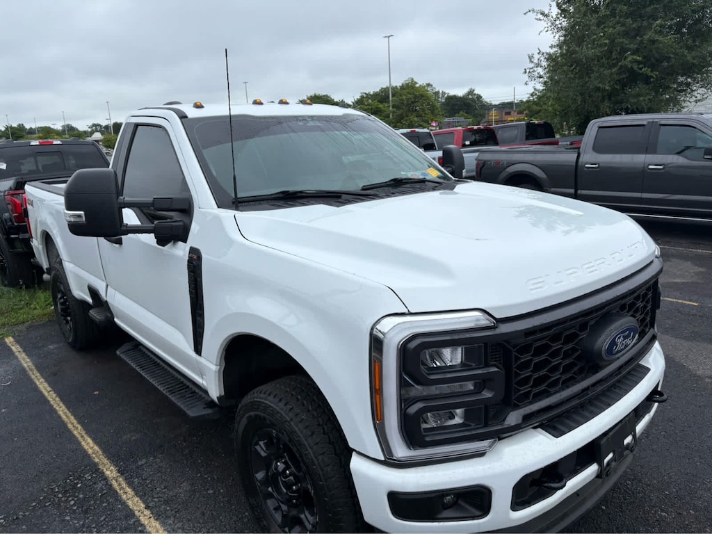 Used 2023 Ford Super Duty F-350 SRW XL 4WD Reg Cab 8 Box Truck Regular Cab