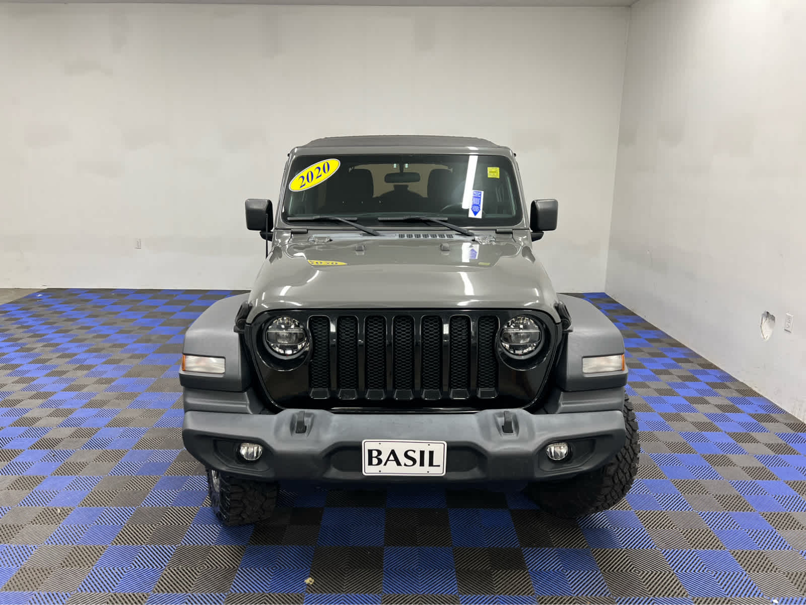 2020 Jeep Wrangler Unlimited Willys photo 2