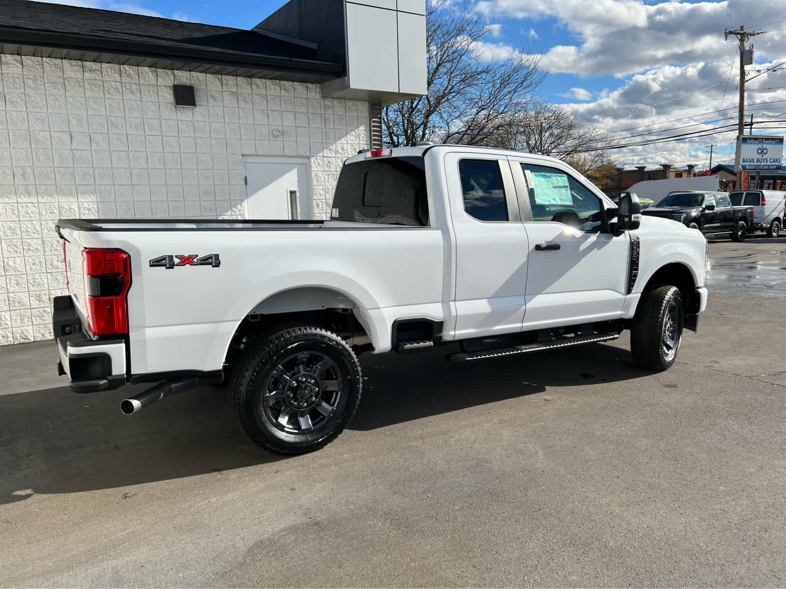 2026 Ford F-350 Super Duty XL - Photo 6