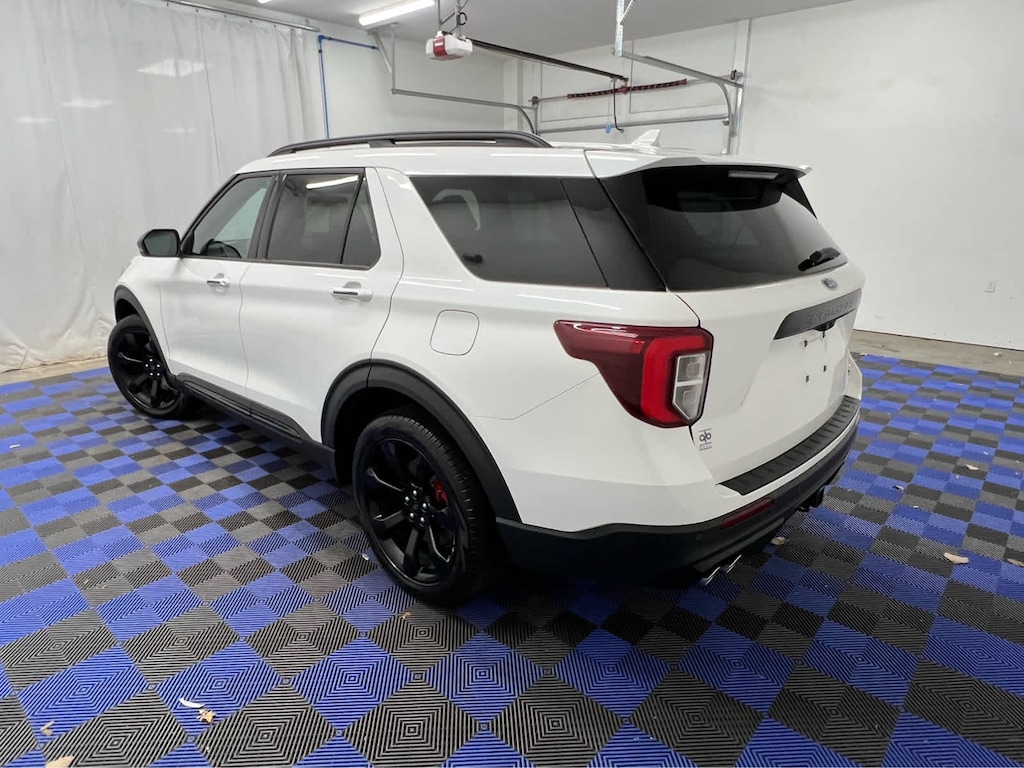 Used 2024 Ford Explorer ST SUV