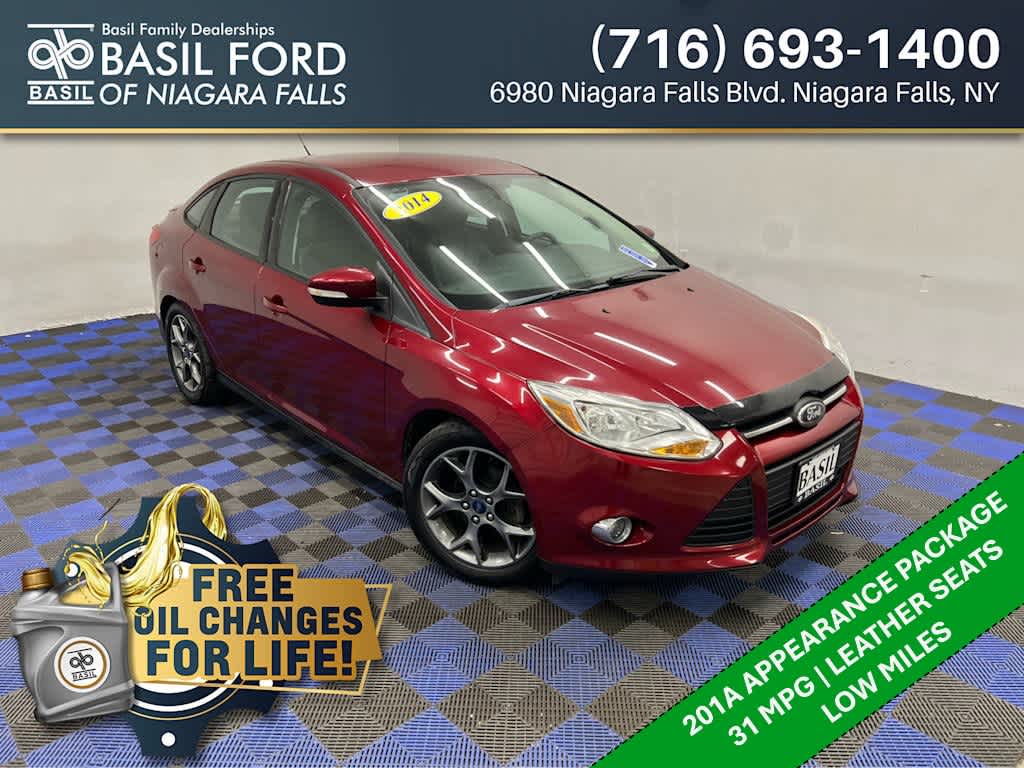 2014 Ford Focus Sedan SE's photo