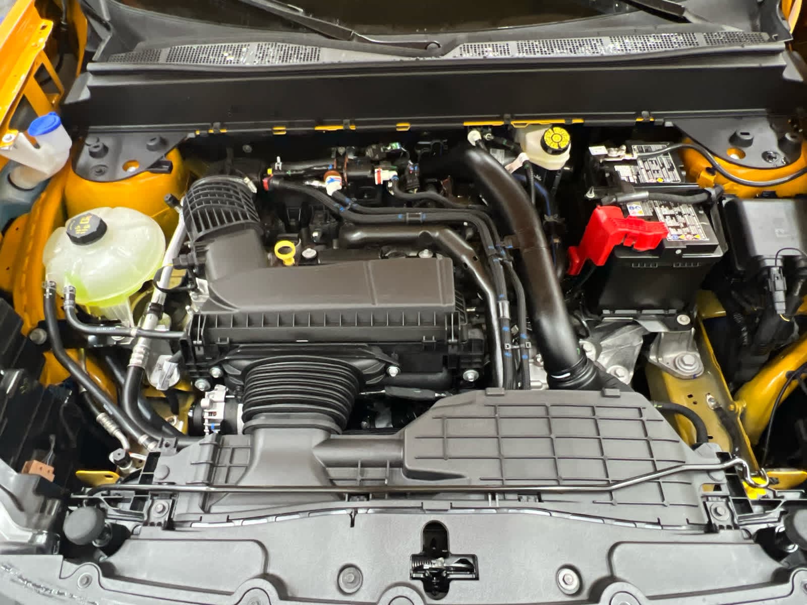2026 Ford Maverick XL - Photo 8