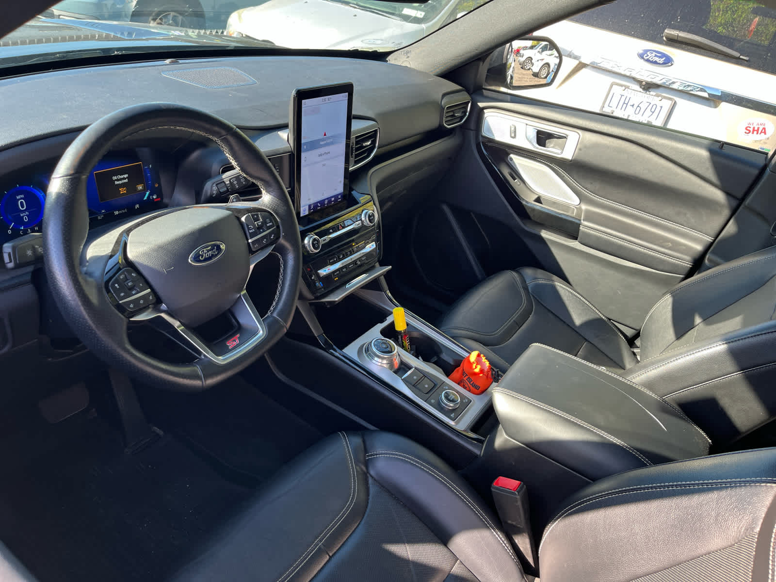 2022 Ford Explorer ST photo 4