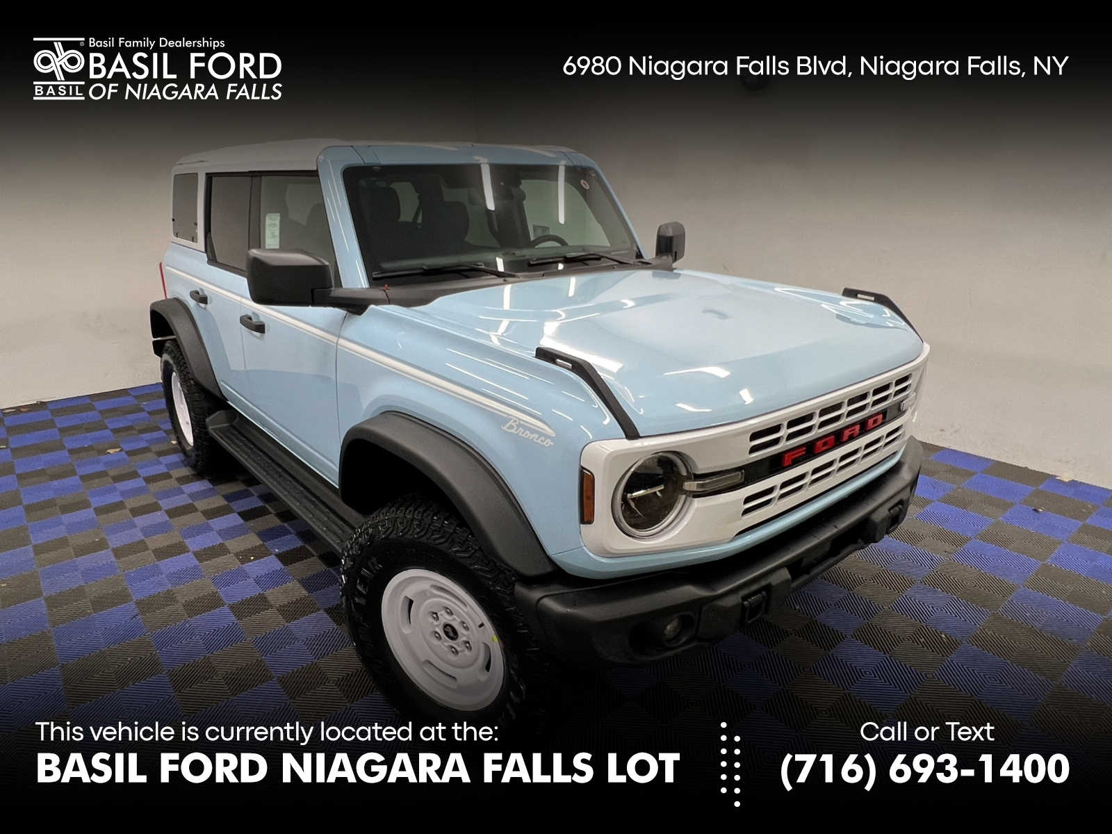 2025 Ford Bronco 4-Door Heritage Editon's photo