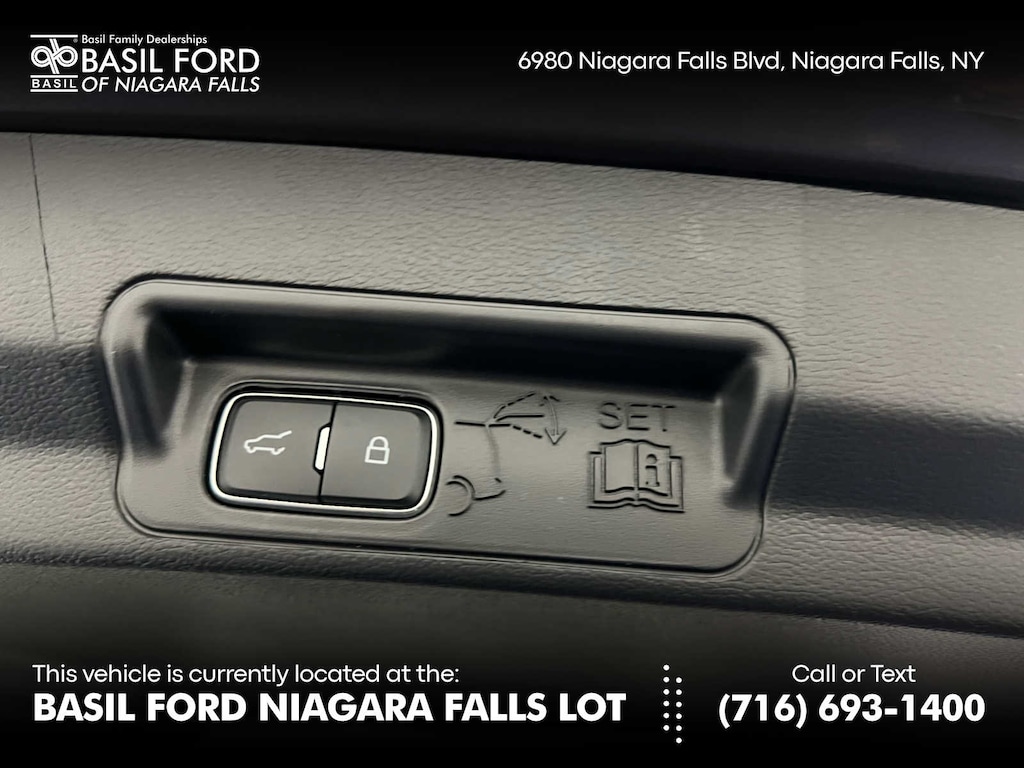 2026 Ford Explorer photo 4