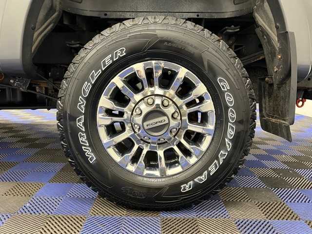 2022 Ford F-250 Lariat photo 4