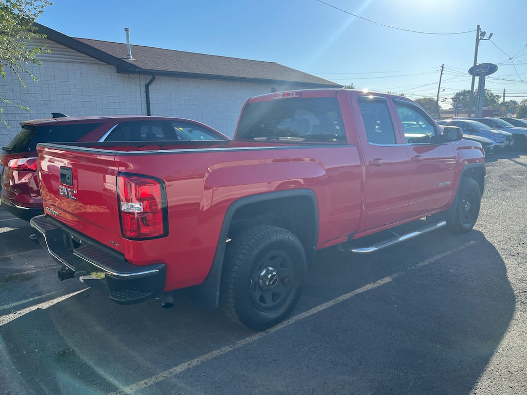 Used 2017 GMC Sierra 1500 SLE 4WD Double Cab 143.5 Truck Double Cab