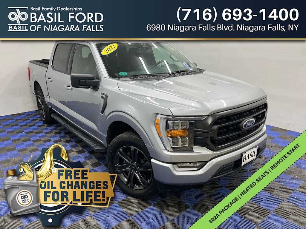 Used 2022 Ford F-150 XLT 4WD Supercrew 5.5 Box Truck SuperCrew Cab