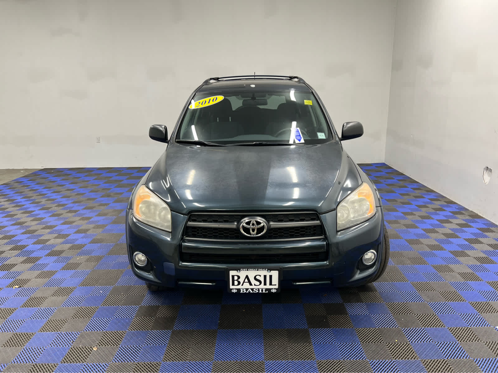 2010 Toyota RAV4 Sport photo 2