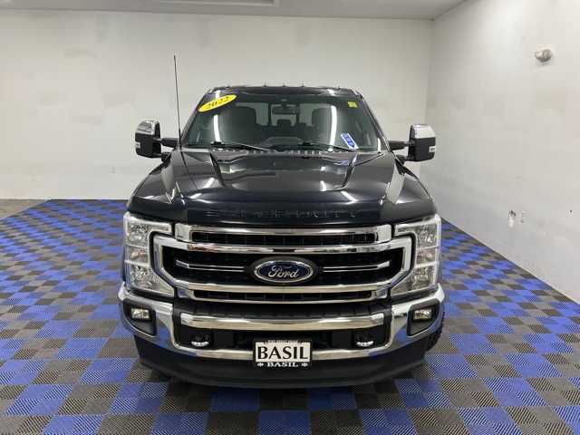 2022 Ford F-250 Lariat photo 2