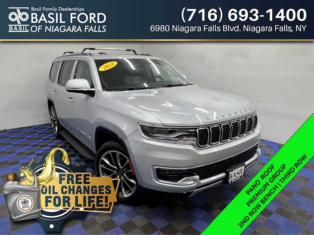 2022 Jeep Wagoneer Series II's photo