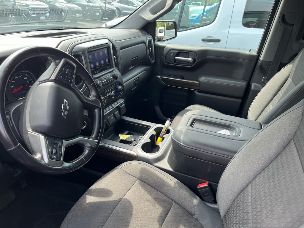 Used 2019 Chevrolet Silverado 1500 RST 4WD Crew Cab 147 Truck Crew Cab