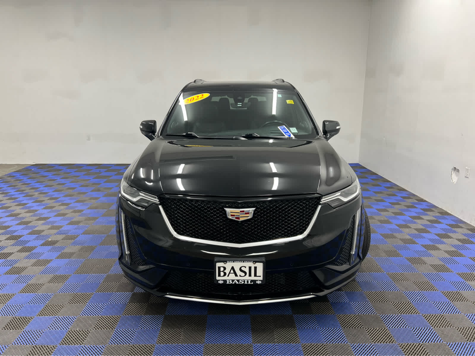 2022 Cadillac XT6 Sport photo 2