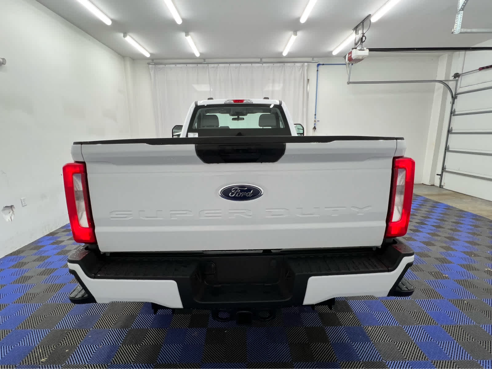 2026 Ford F-350 Super Duty XL - Photo 6