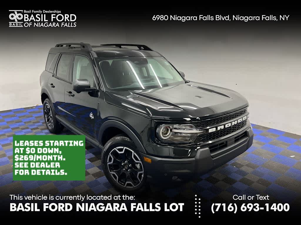 2025 Ford Bronco Sport Outer Banks's photo