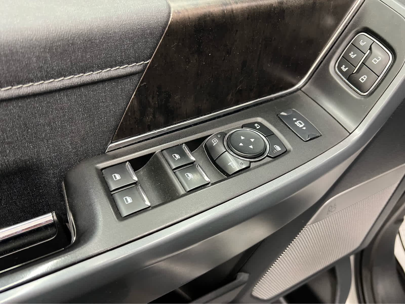 2023 Ford F-150 Lariat - Photo 20