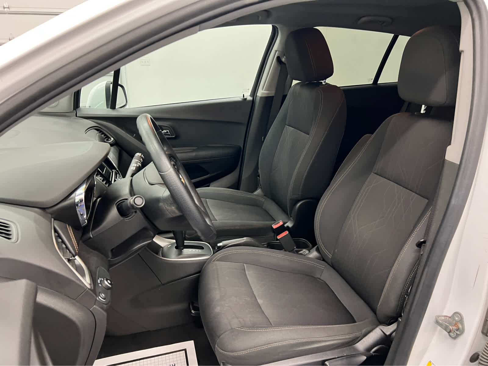 Used 2019 Chevrolet Trax LT with VIN 3GNCJLSB8KL355506 for sale in Niagara Falls, NY