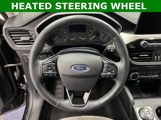 Used 2022 Ford Escape SE with VIN 1FMCU9G64NUA12437 for sale in Niagara Falls, NY