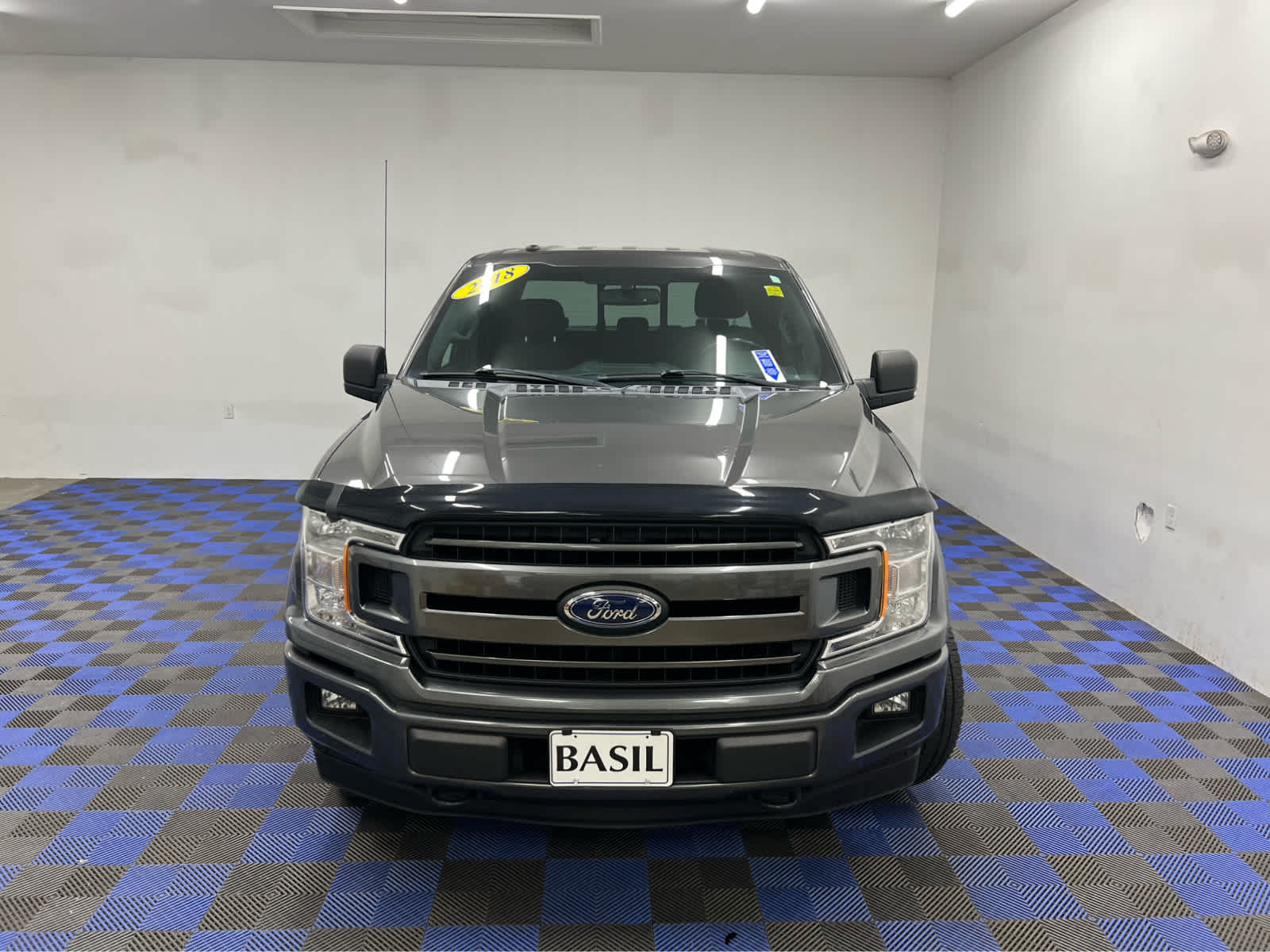 2018 Ford F-150 XLT photo 2
