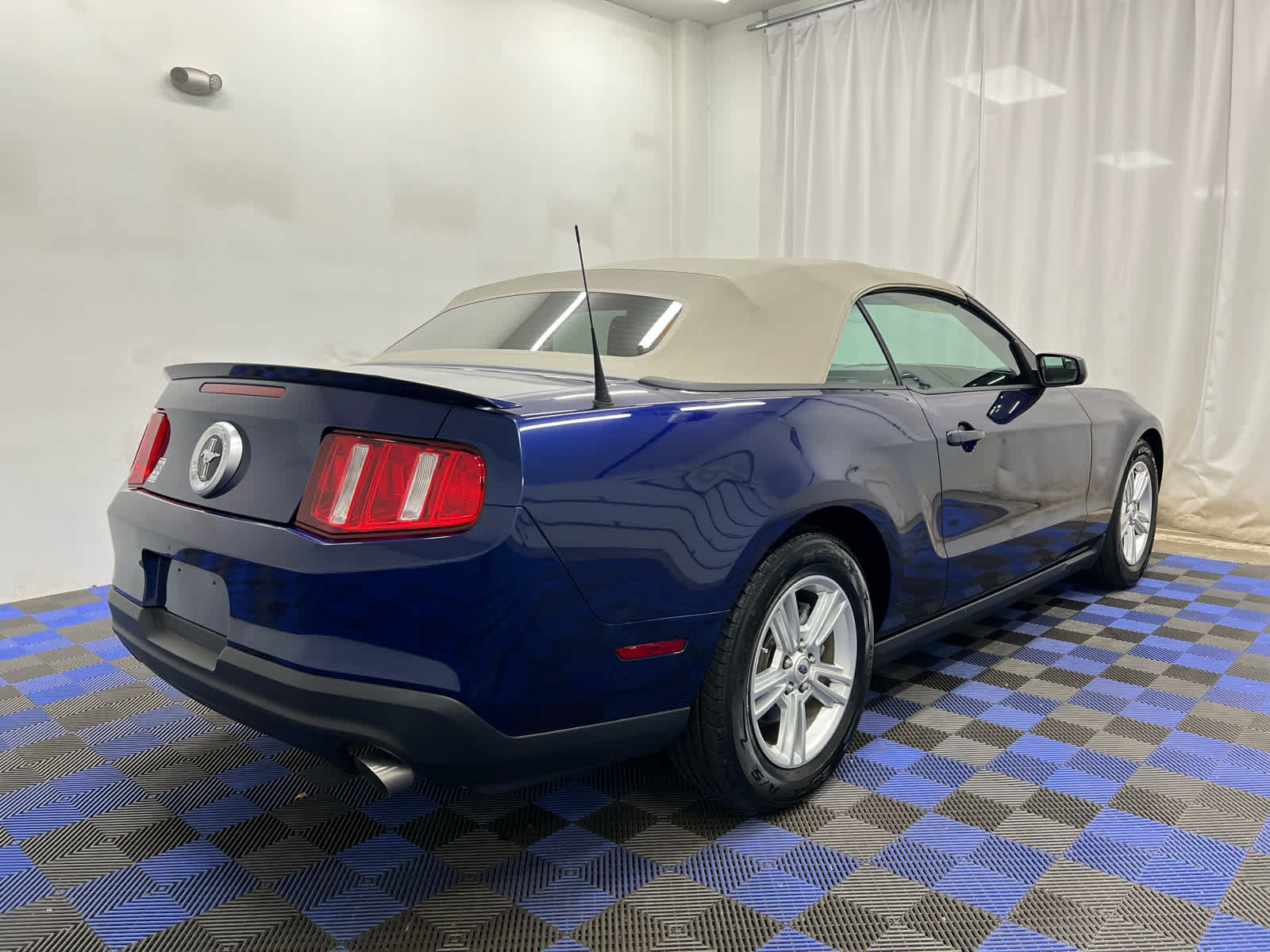 Used 2012 Kona Blue Metallic Ford Mustang For Sale in Niagara Falls NY ...