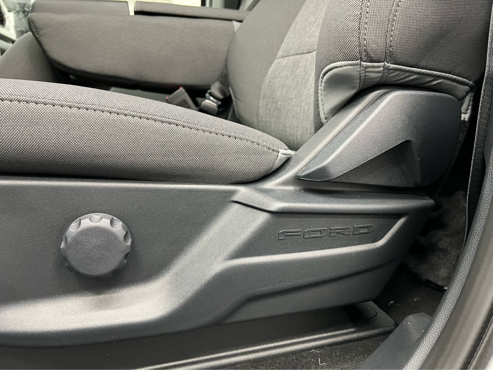 2026 Ford F-350 Super Duty XL - Photo 11