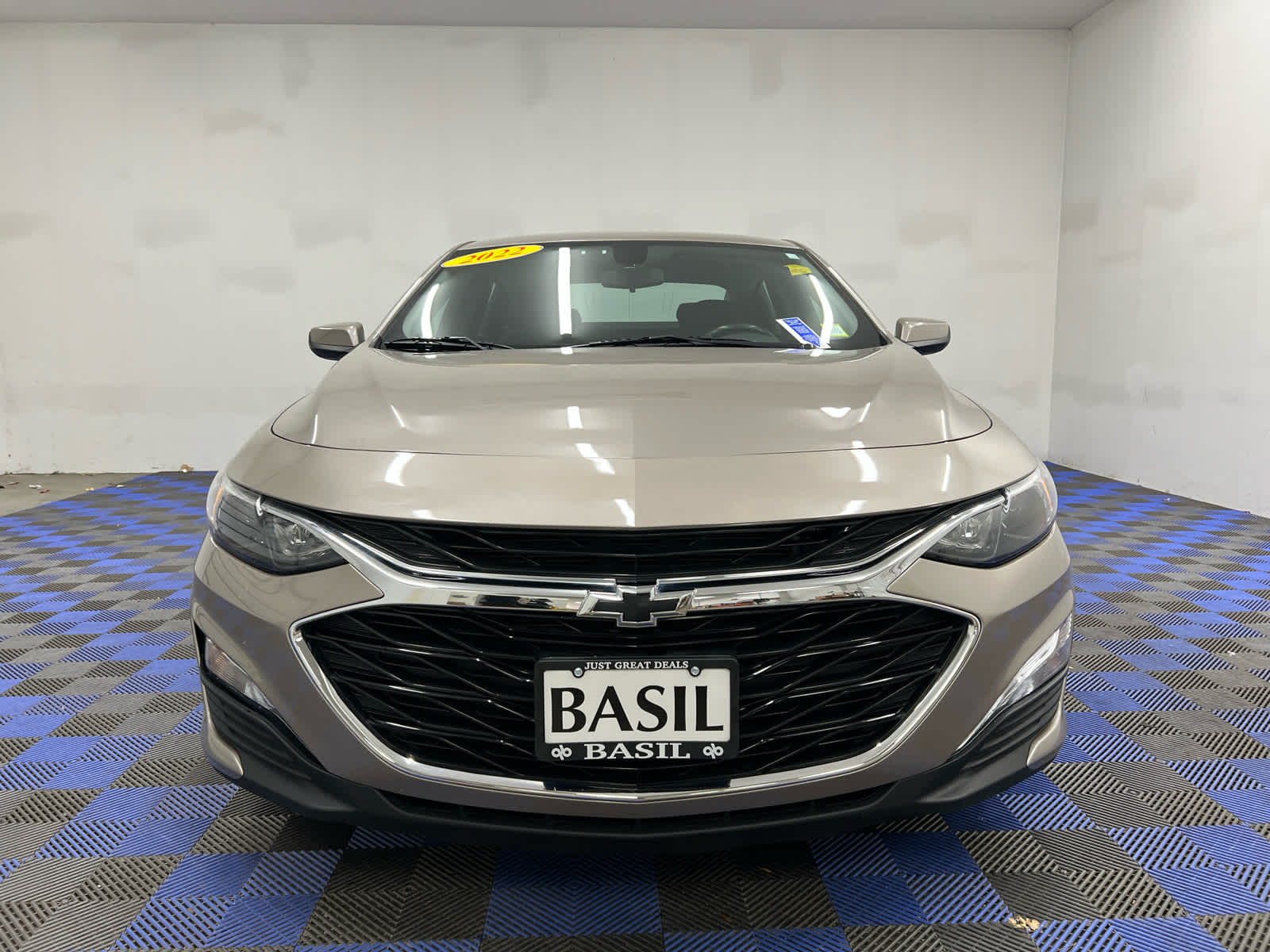 Used 2022 Chevrolet Malibu RS with VIN 1G1ZG5ST3NF210144 for sale in Niagara Falls, NY