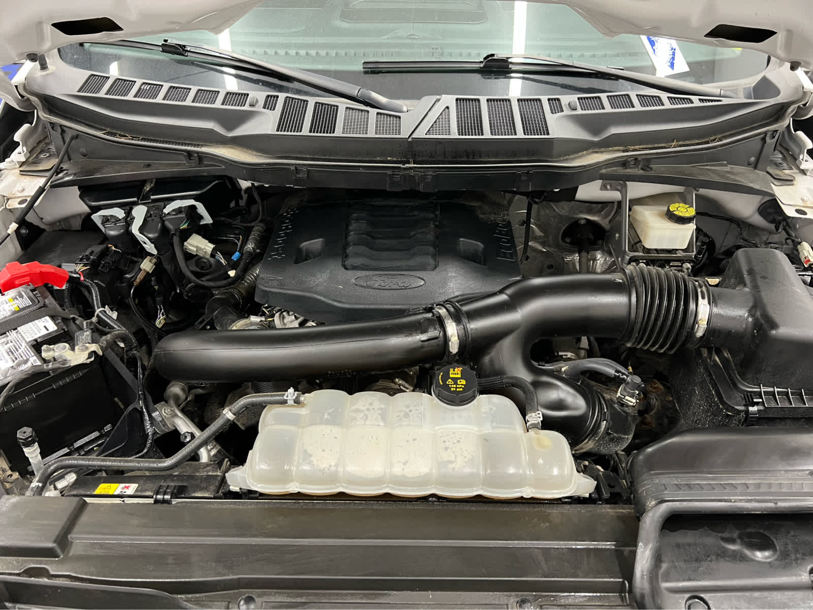 2023 Ford F-150 Lariat - Photo 17