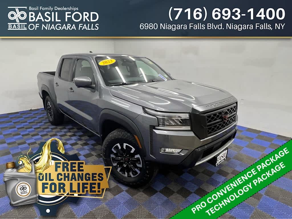 2023 Nissan Frontier PRO-4X Crew Cab 4X4's photo