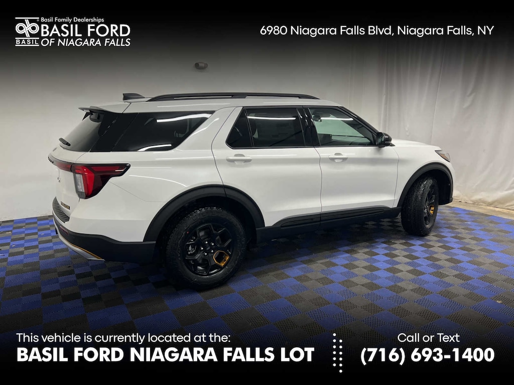 2026 Ford Explorer photo 4