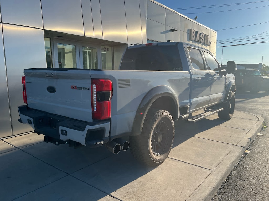 Used 2025 Ford Super Duty F-250 SRW Lariat 4WD Crew Cab 6.75 Box Truck Crew Cab