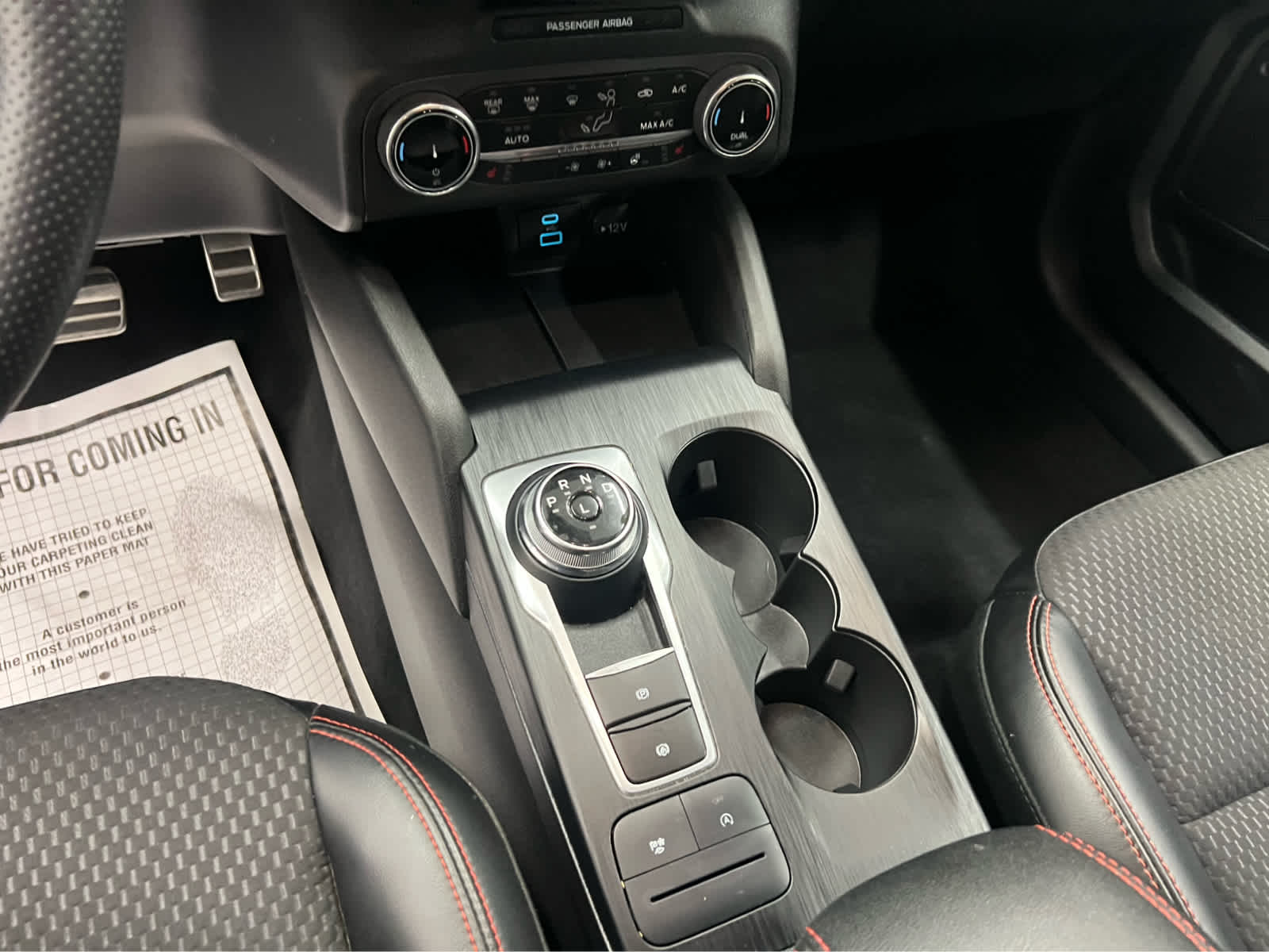 2023 Ford Escape ST-Line - Photo 25